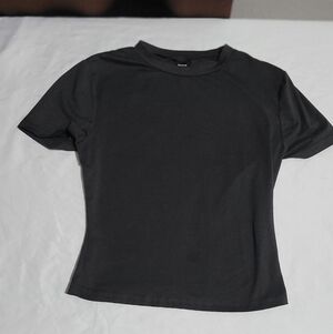 SHEIN Black Short Sleeve Tee
